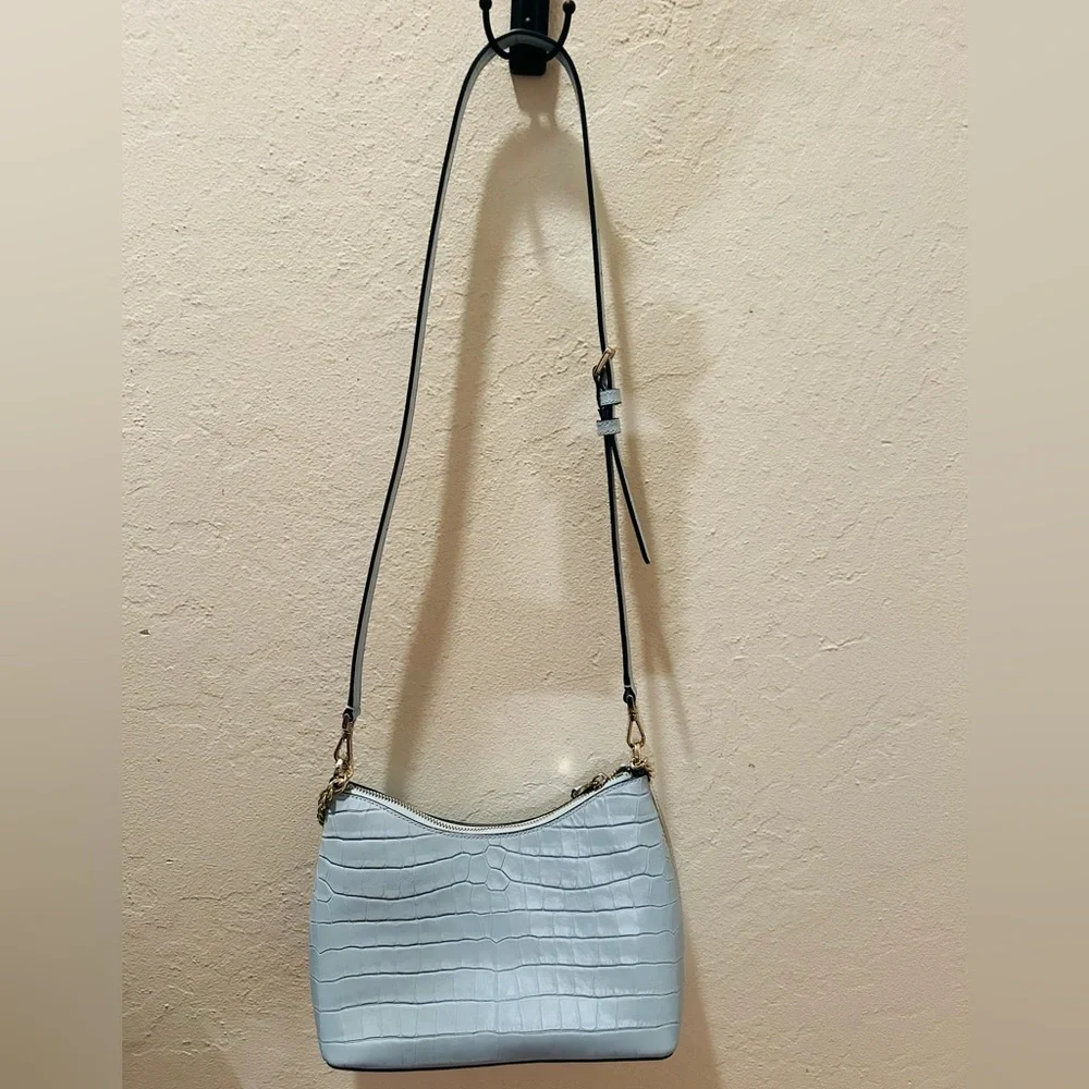 NWT Kate Spade Zippy Croco Feosted Blue Embossed Shoulder Bag with Gold Chain - Picture 3 of 4